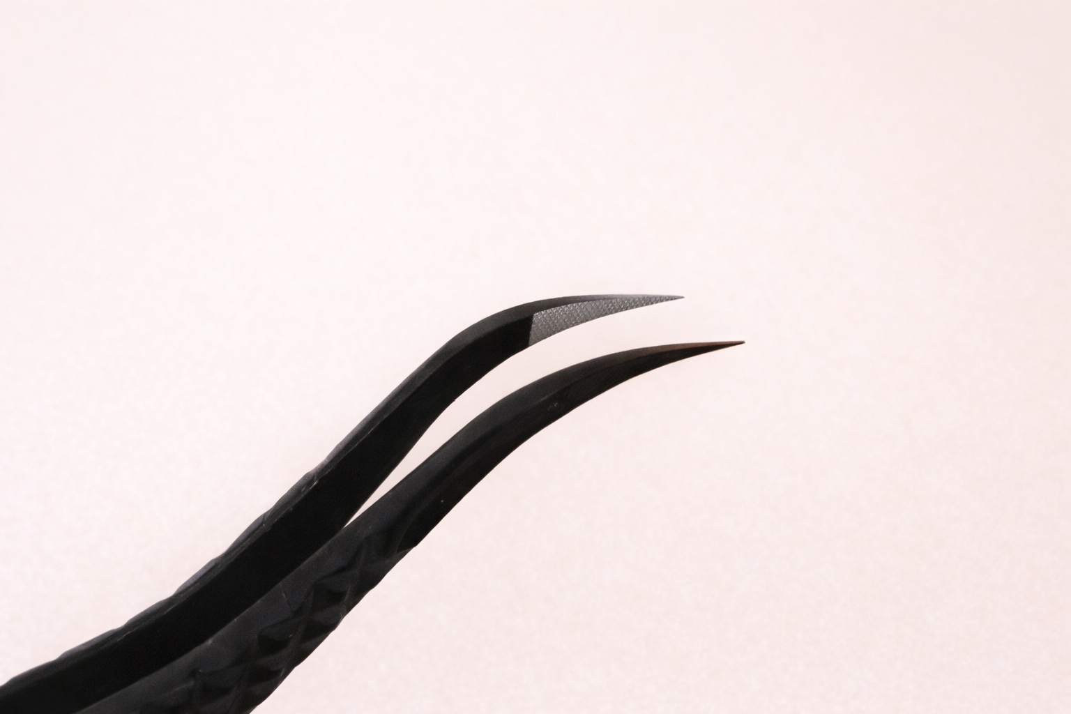 Wide Curve-Midnight Collection tweezers